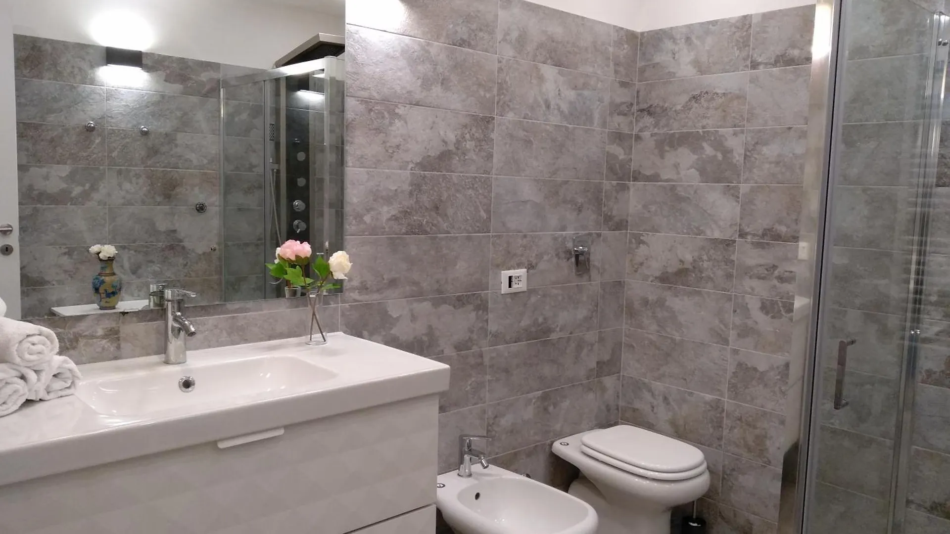 Milan Center Big Luxury House Apartment Sesto San Giovanni Italy